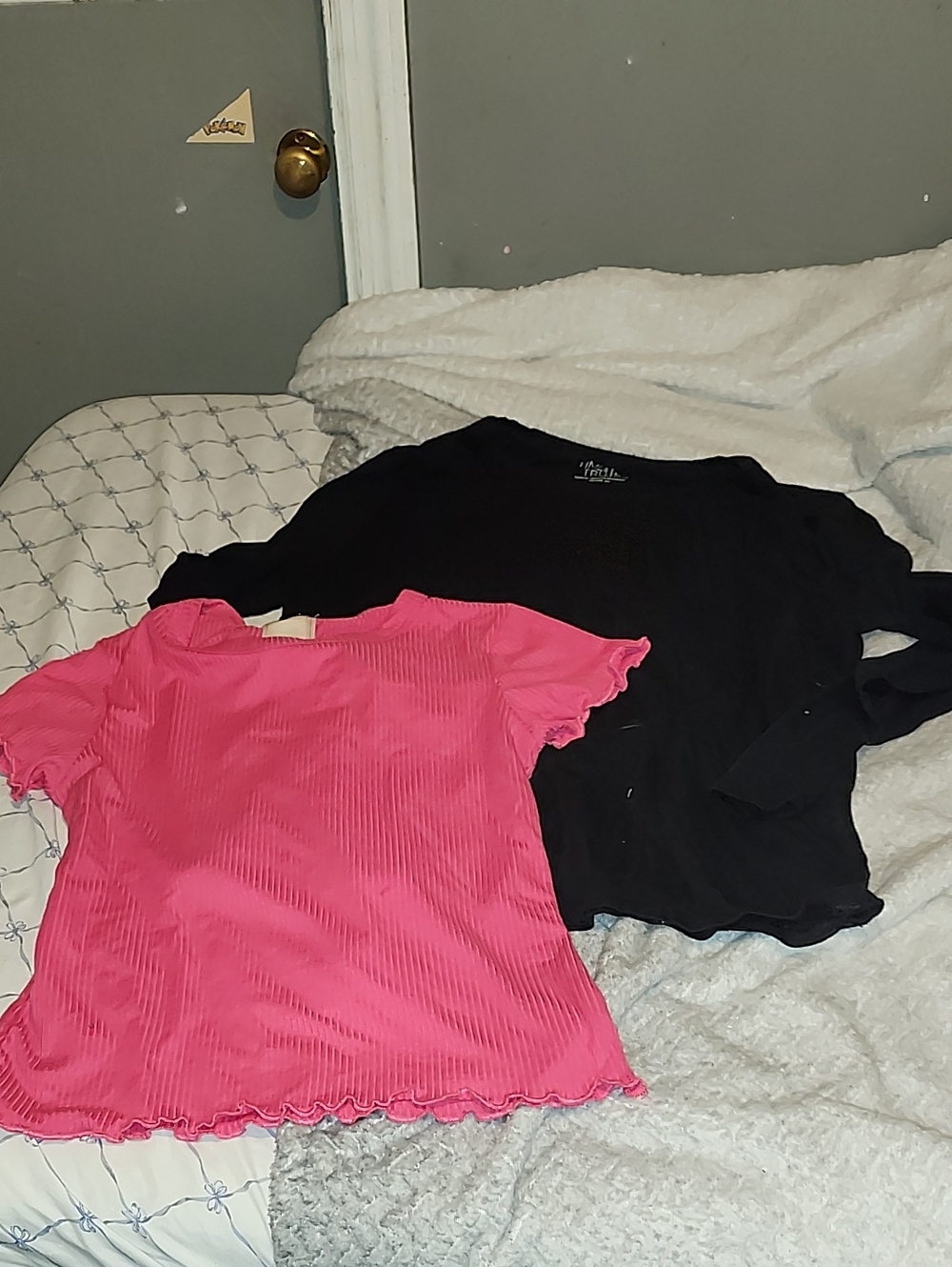 Ribbed Ruffle Tee & Long Bundle